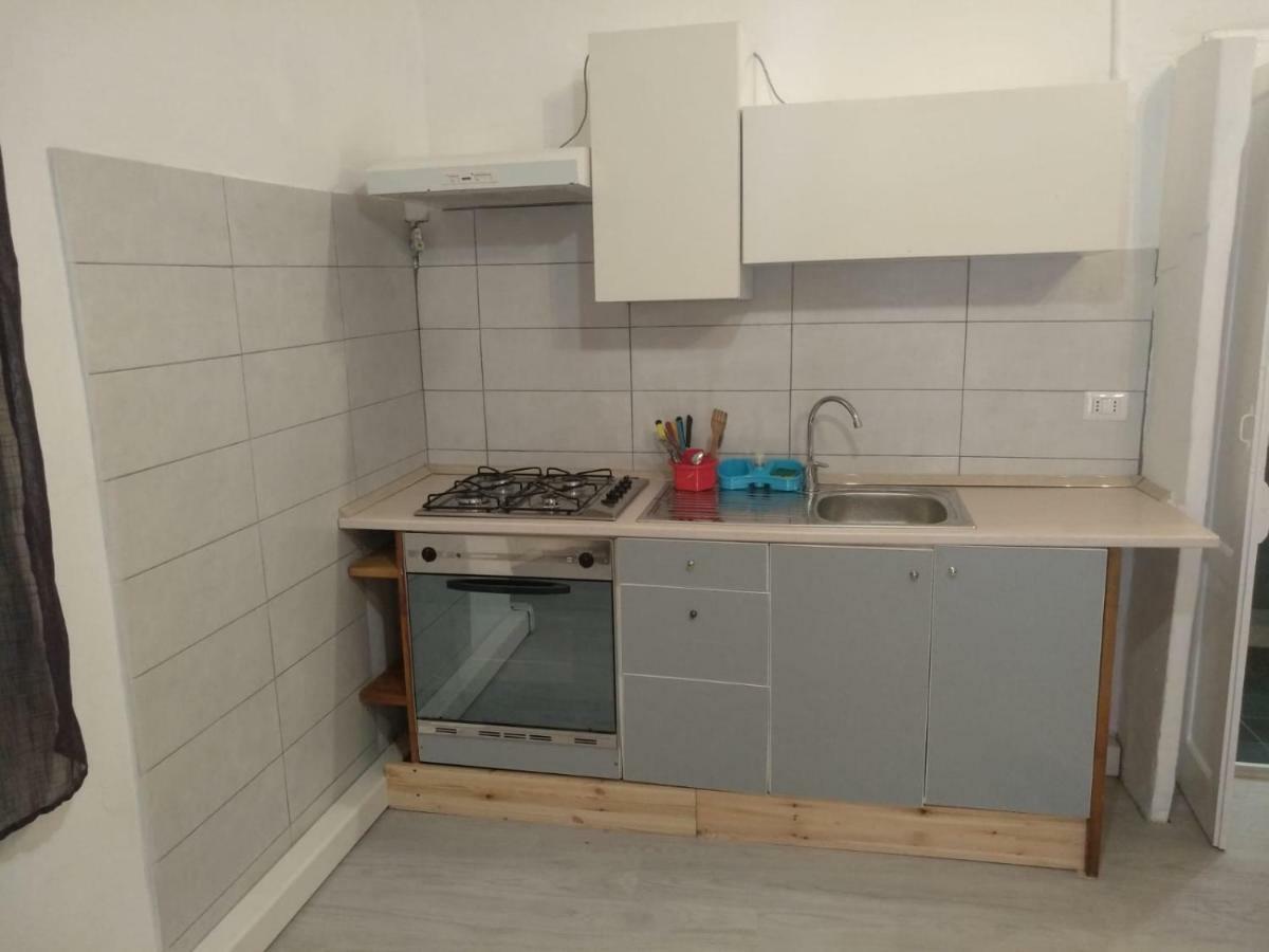 Cardano Apartment Pavia Bagian luar foto