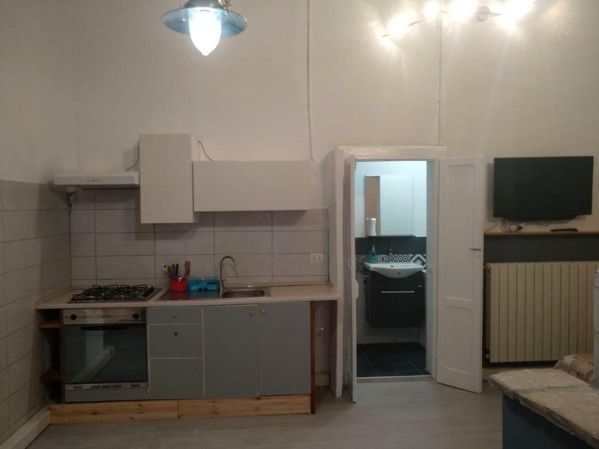 Cardano Apartment Pavia Bagian luar foto